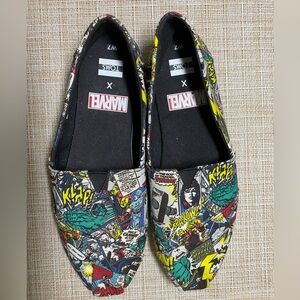Toms Marvel Comic Print Slip-On Shoes